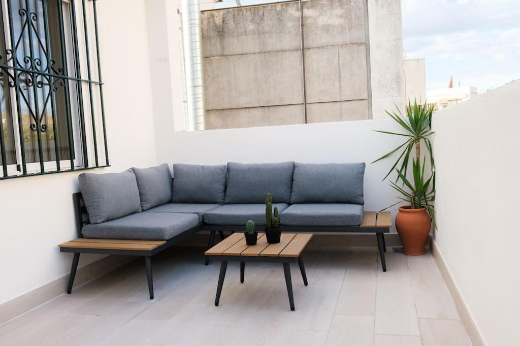 Atico Exclusivo Con Terraza En Santa Catalina Apartment Seville Exterior photo